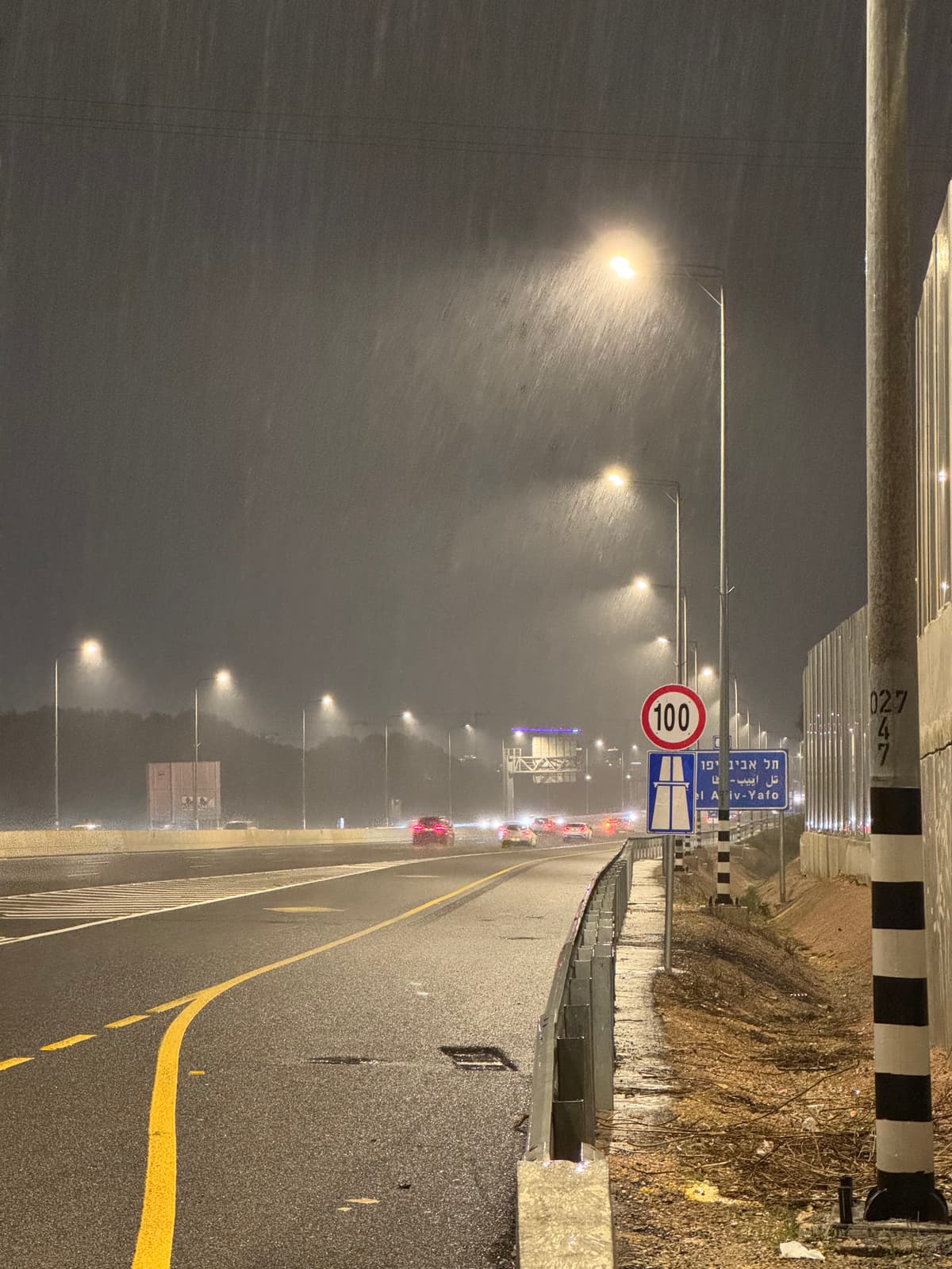 En route home. December Rain.