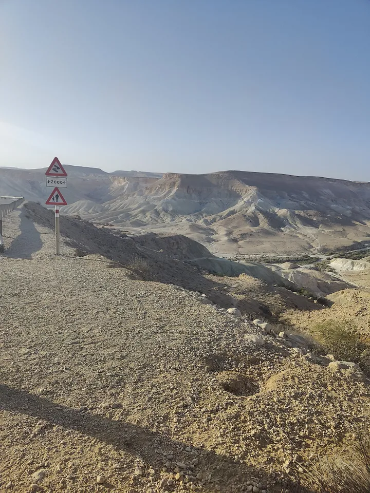 The decline that skipped the serpentine road